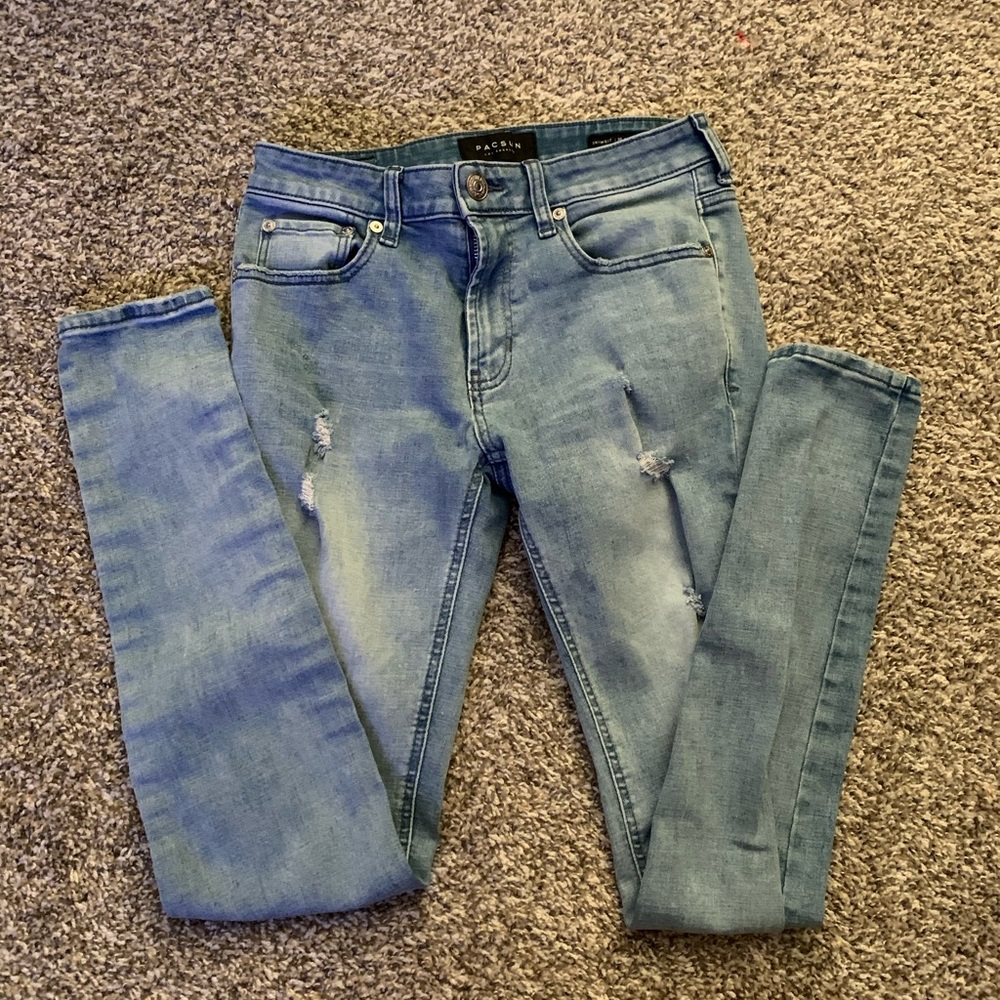 Men’s Pacsun ripped jeans